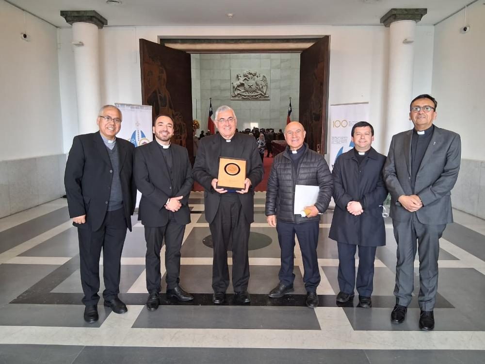 fotoportada68efc41a94040_15102025_956am